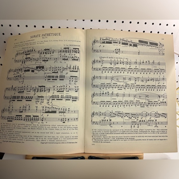 Beethoven Sonatas for the Piano, Book 1" from Schirmer's Library of Music - Picture 10 of 16